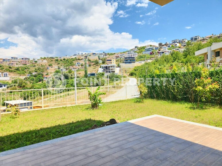 Stylish 2-storey 3+1 villa with an area of 220 m² in the Kargicak area-id-9446-photo-26