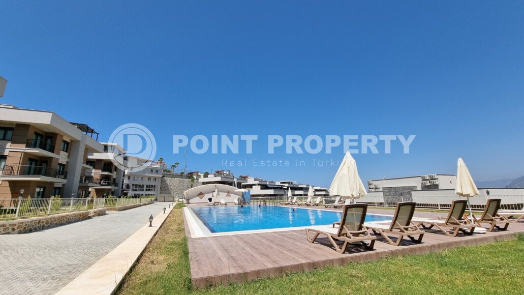 Stylish 2-storey 3+1 villa with an area of 220 m² in the Kargicak area-id-9446-photo-30