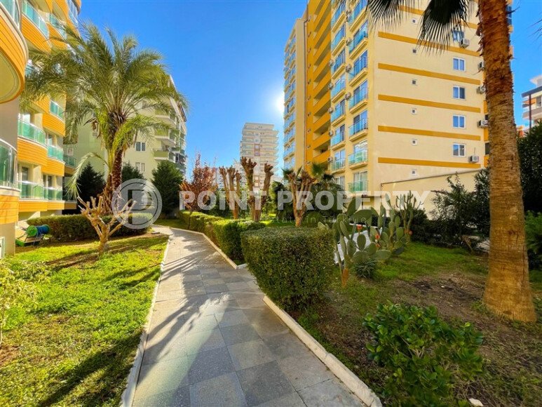 Apartment 1+1, 65 m² in a popular complex of MahmutlarA-id-9452-photo-1