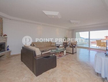Spacious villa 200 m² in Cikcilli with sea view and residence permit-id-9464-photo-3