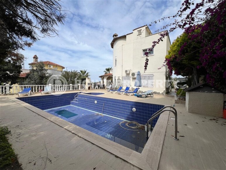 Elegant villa 220 m² in Avsallar near the sea-id-9476-photo-26