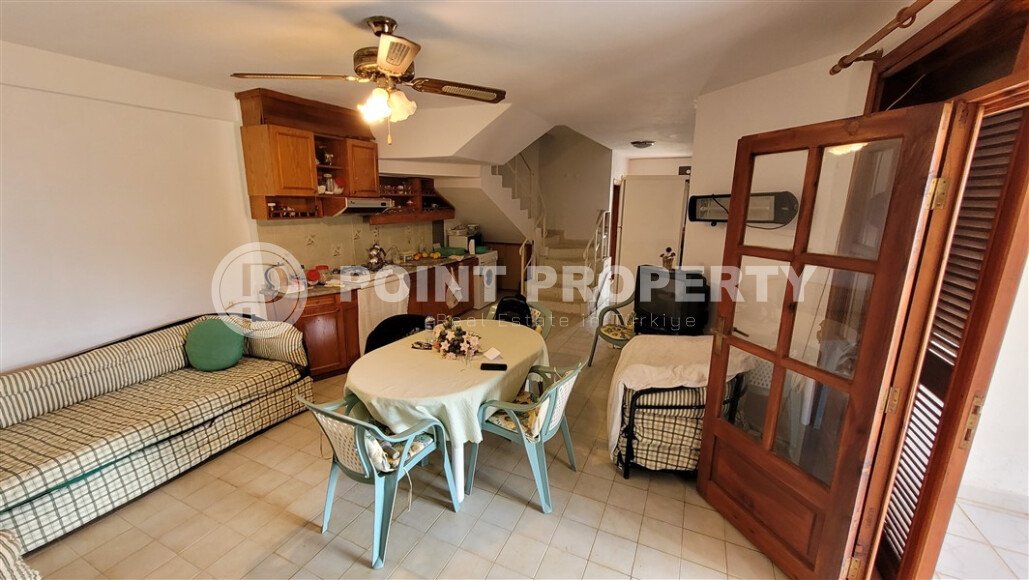 Вилла-близнец с видом на море в районе Демирташ, 180 м²-id-9478-фото-6