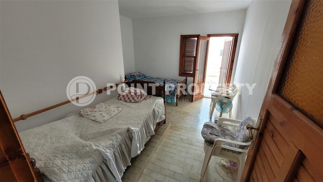 Вилла-близнец с видом на море в районе Демирташ, 180 м²-id-9478-фото-10