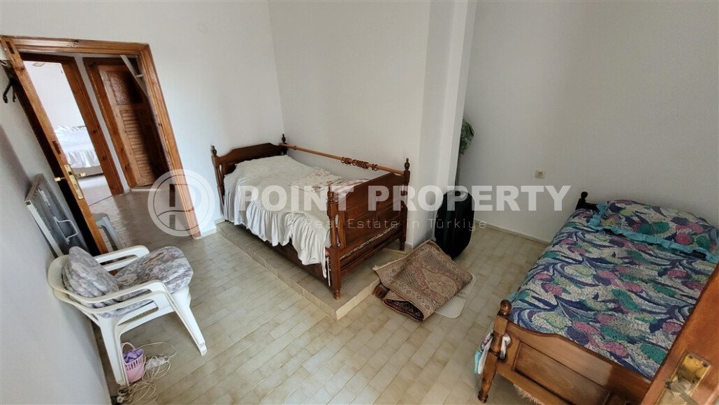 Вилла-близнец с видом на море в районе Демирташ, 180 м²-id-9478-фото-12