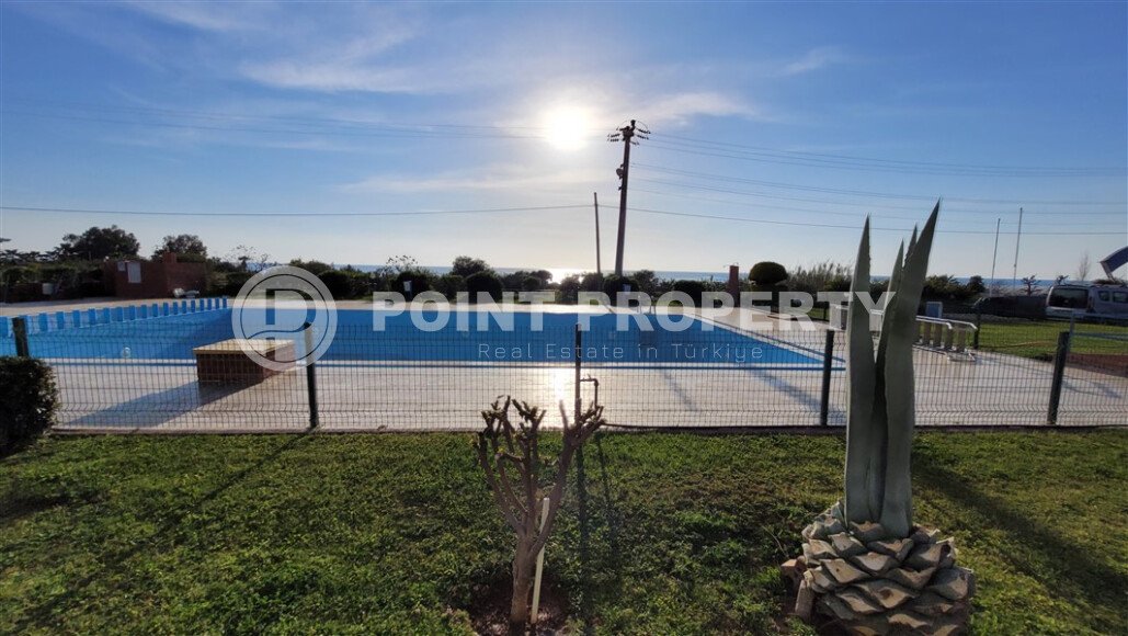 Вилла-близнец с видом на море в районе Демирташ, 180 м²-id-9478-фото-27