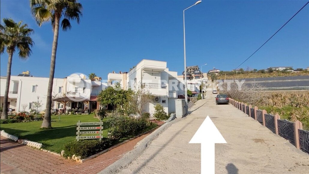 Вилла-близнец с видом на море в районе Демирташ, 180 м²-id-9478-фото-30