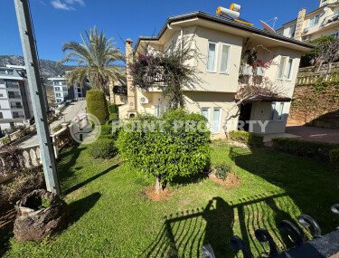 Villa 3+1 130 m² in Kargicak, Alanya-id-9479-photo-2