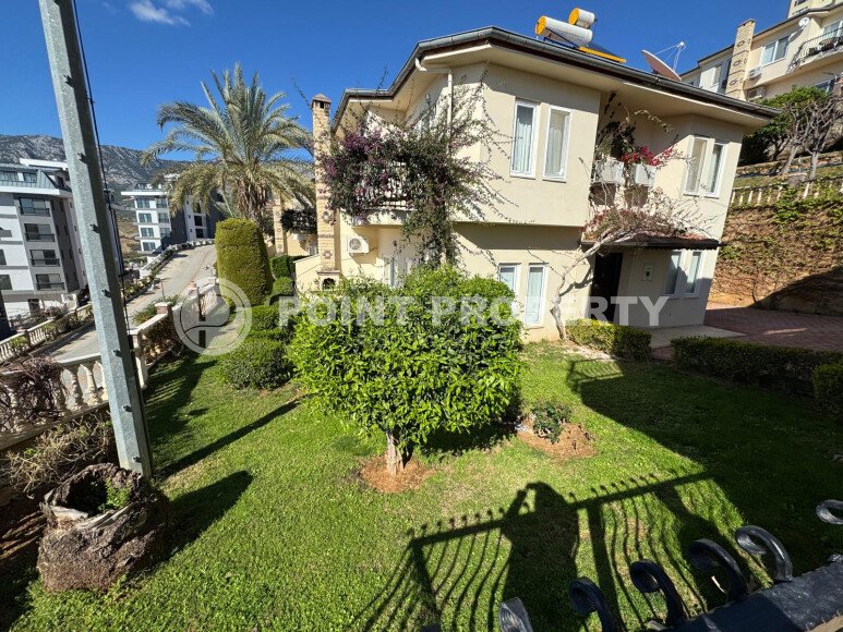 Villa 3+1 130 m² in Kargicak, Alanya-id-9479-photo-2