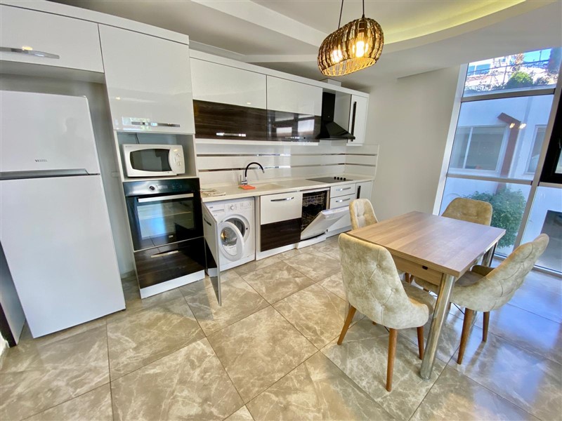 2+1 apartment 90 m² in the prestigious area of Cikcilli, Alanya-id-9483-photo-3