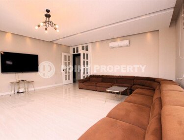 Квартира 3+1 площадью 180 м² с отдельной кухней в районе Оба, Алания-id-9495-фото-1