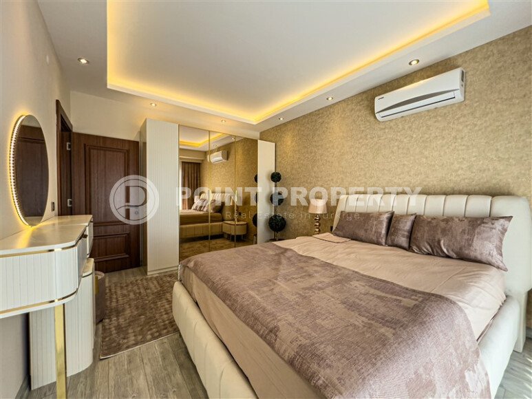 Двухуровневая квартира 2+1 с видом на море и дизайнерским ремонтом в Бююкхасбахче, возможность получения ВНЖ-id-9499-фото-7