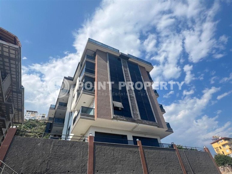Panoramic duplex apartment 2+1 area 120 m² in the center of Alanya, Cleopatra beach area-id-9500-photo-1