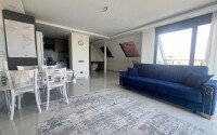 Panoramic duplex apartment 2+1 area 120 m² in the center of Alanya, Cleopatra beach area-id-9500-photo-2