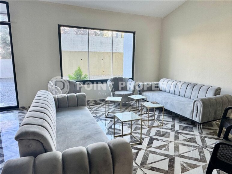 Elegant 1+1 apartment of 45 m² in Avsallar-id-9505-photo-14