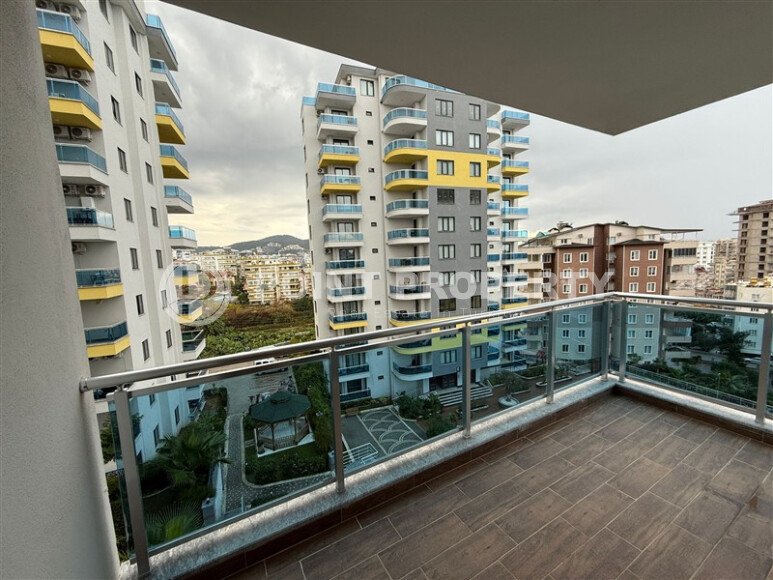 Просторная квартира 1+1 площадью 70 м² в престижном комплексе в районе Махмутлар-id-9507-фото-11