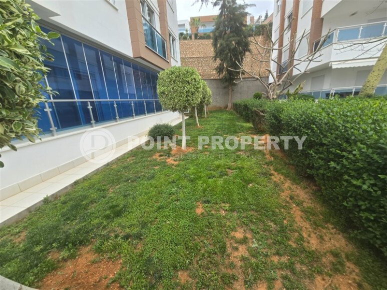 Duplex apartment 4+1 with an area of 205 m² in the prestigious area of Kargicak-id-9508-photo-1