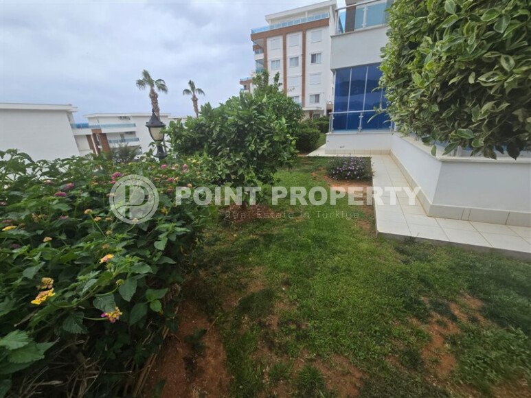 Duplex apartment 4+1 with an area of 205 m² in the prestigious area of Kargicak-id-9508-photo-10