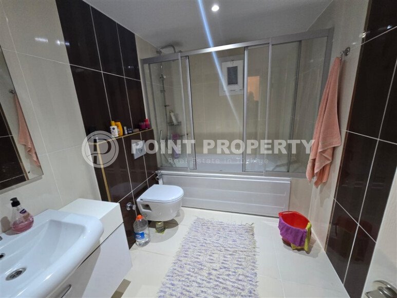 Duplex apartment 4+1 with an area of 205 m² in the prestigious area of Kargicak-id-9508-photo-22