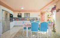 Spacious panoramic apartment 3+2 with an area of 250 m² in Mahmutlar-id-9509-photo-4