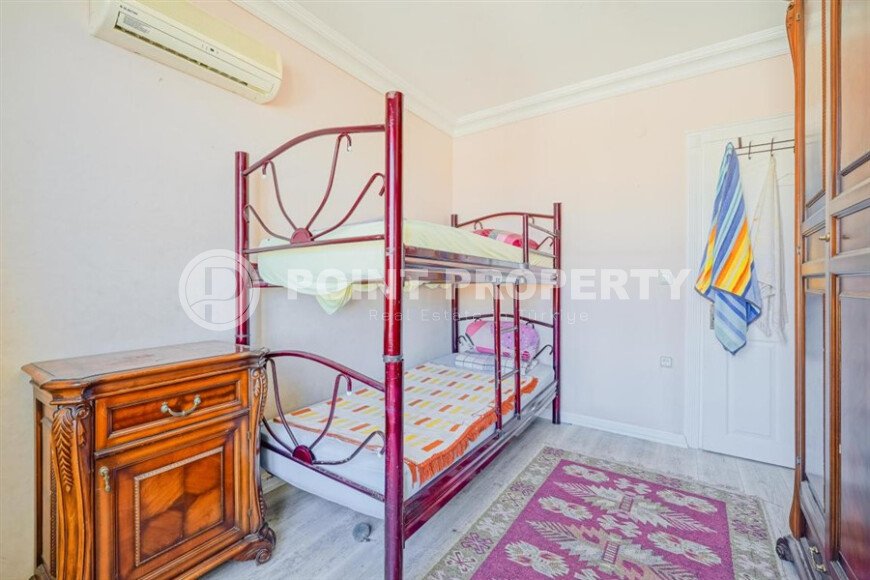 Просторная панорамная квартира 3+2 площадью 250 м² в районе Махмутлар-id-9509-фото-9