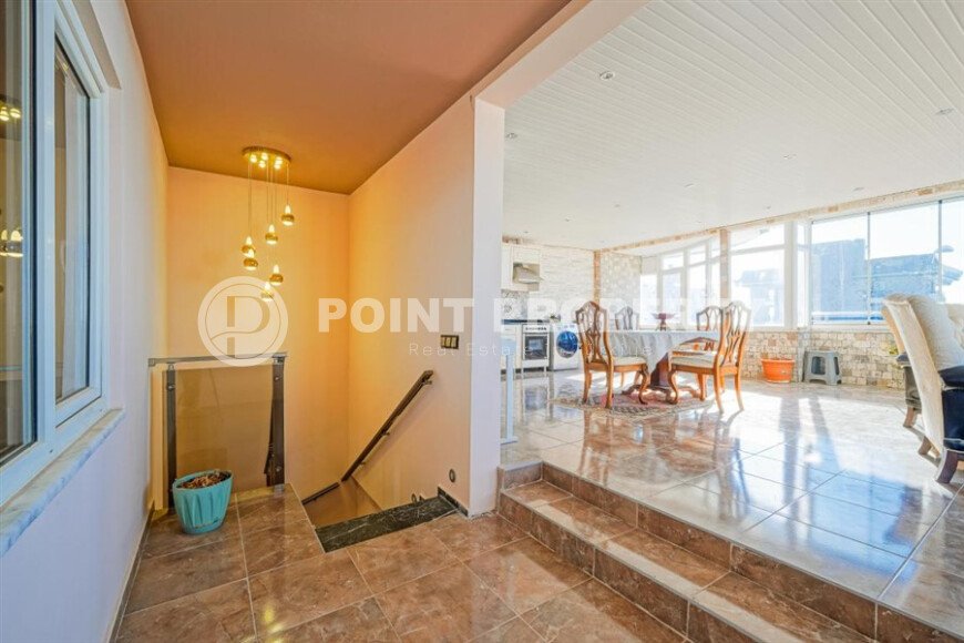 Просторная панорамная квартира 3+2 площадью 250 м² в районе Махмутлар-id-9509-фото-20