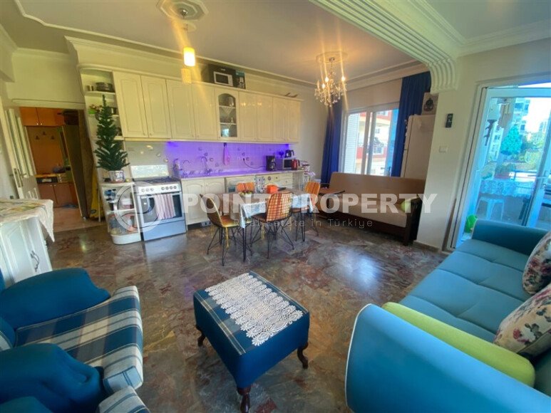 Просторная квартира 1+1, подходящая для получения ВНЖ в районе Тосмур-id-9510-фото-5