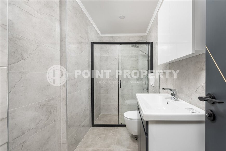 Penthouse 2+1 with a beautiful view in a new complex in Avsallar-id-9512-photo-10