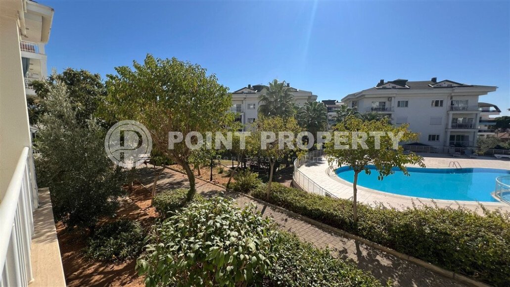 A good furnished apartment with the possibility of obtaining a residence permit in Turkey-id-9516-photo-14