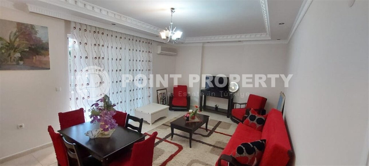 Spacious apartment with furniture and appliances in the Mahmutlar area, in a complex with a huge territory and developed infrastructure.-id-9535-photo-4