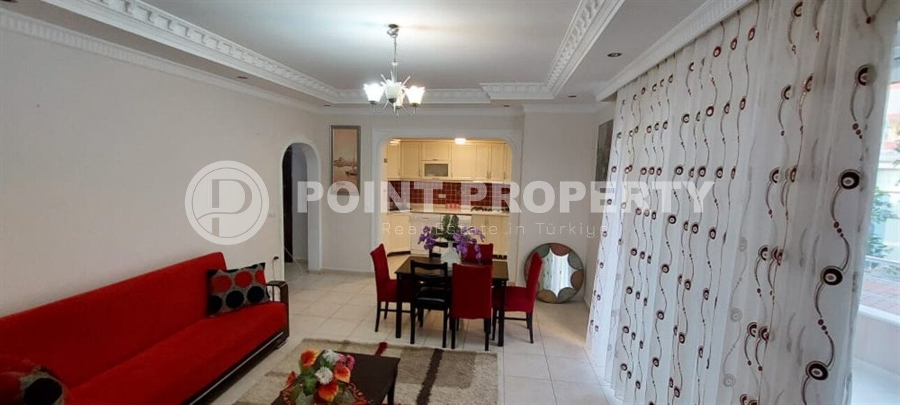 Spacious apartment with furniture and appliances in the Mahmutlar area, in a complex with a huge territory and developed infrastructure.-id-9535-photo-7