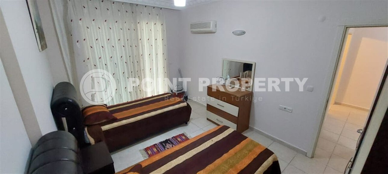 Spacious apartment with furniture and appliances in the Mahmutlar area, in a complex with a huge territory and developed infrastructure.-id-9535-photo-15