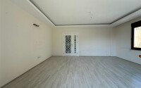 Spacious 3+1 apartment of 150 m² with separate kitchen in Buyukhasbahce, Alanya-id-9536-photo-8