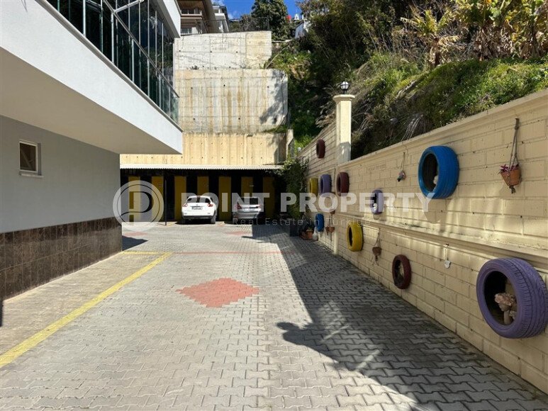 Просторная квартира 3+1 площадью 150 м² с отдельной кухней в районе Бюйюкхасбахче, Алания-id-9536-фото-17