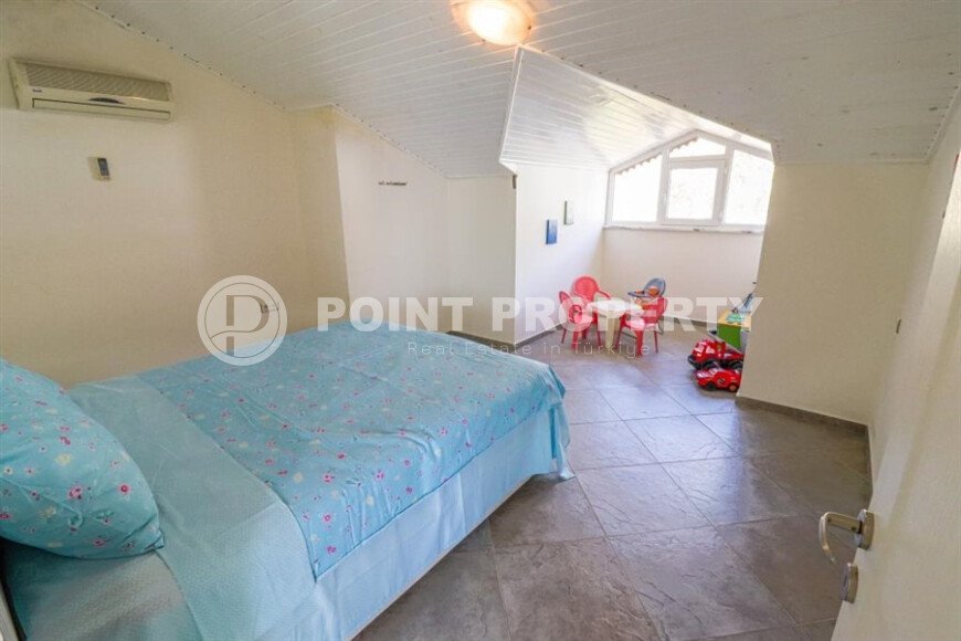 Двухуровневая квартира 4+1 площадью 175 м² в районе Сугёзу, Аланья-id-9537-фото-12