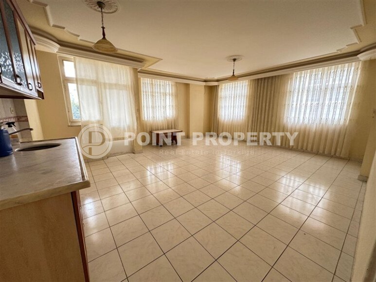 Недорогая просторная квартира 3+1 в популярном районе Махмутлар-id-9541-фото-3