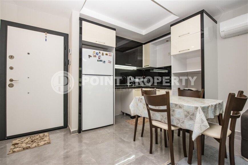 Spacious apartment 58 m² in Mahmutlar area with glazed balcony-id-9543-photo-3