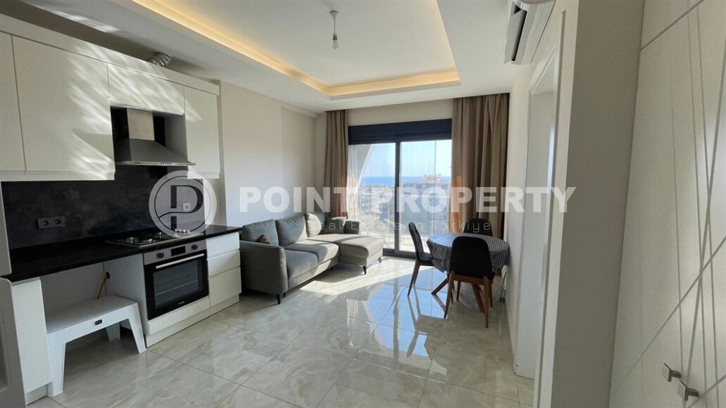 Sunny apartment 50 m² with sea views in a premium complex in Mahmutlar-id-9547-photo-2