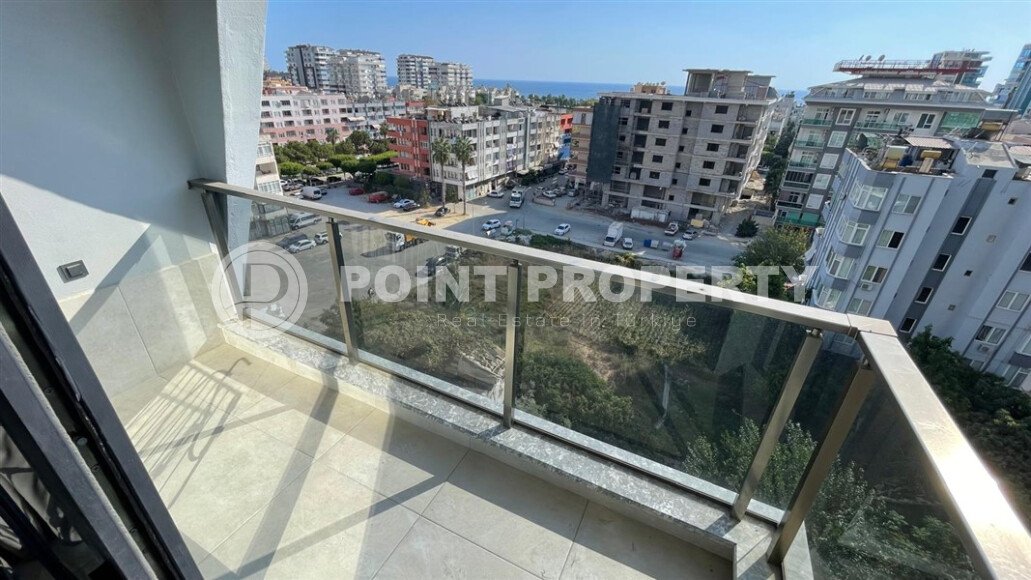 Sunny apartment 50 m² with sea views in a premium complex in Mahmutlar-id-9547-photo-9
