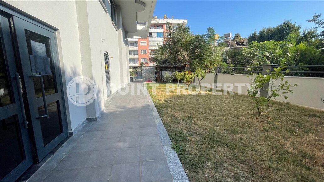Sunny apartment 50 m² with sea views in a premium complex in Mahmutlar-id-9547-photo-18