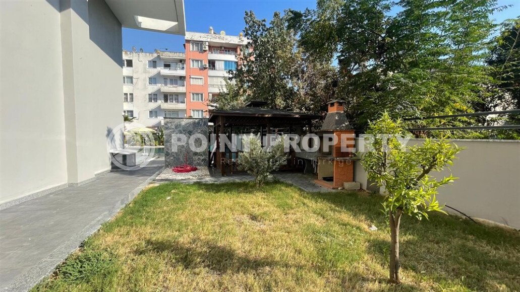 Sunny apartment 50 m² with sea views in a premium complex in Mahmutlar-id-9547-photo-19