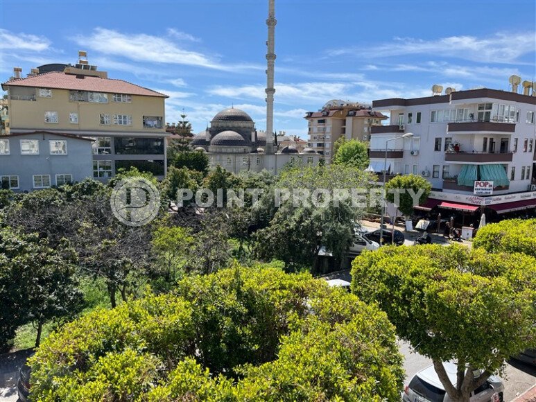 Apartment with a layout of 1+1, area of 55 m² in the city center-id-9551-photo-11