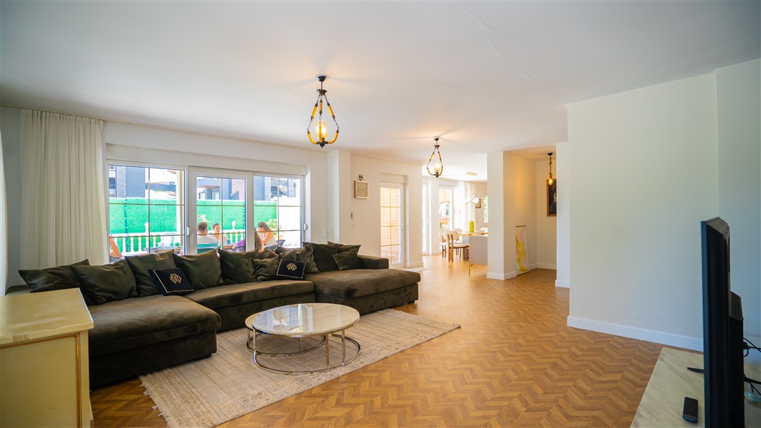 Шикарная вилла 3+1 площадью 280 м² с собственным садом 580 м² в Кестеле, Алания-id-9554-фото-23
