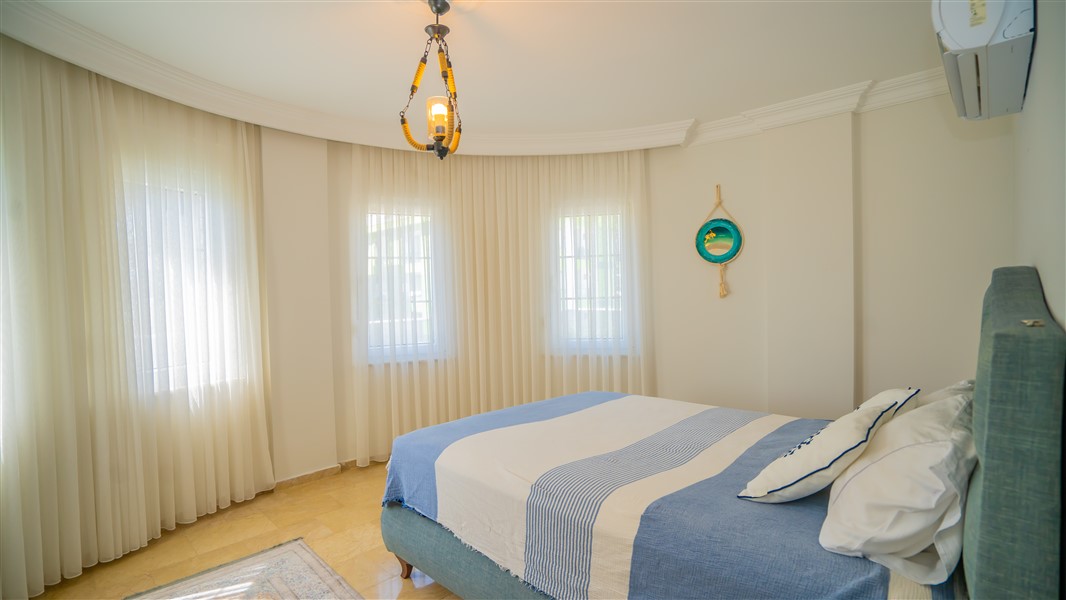Шикарная вилла 3+1 площадью 280 м² с собственным садом 580 м² в Кестеле, Алания-id-9554-фото-30
