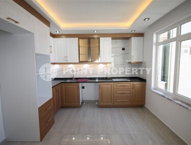 Семейная квартира 3+1, 160 м² в центре Аланьи с просторным балконом и камином-id-9564-фото-2