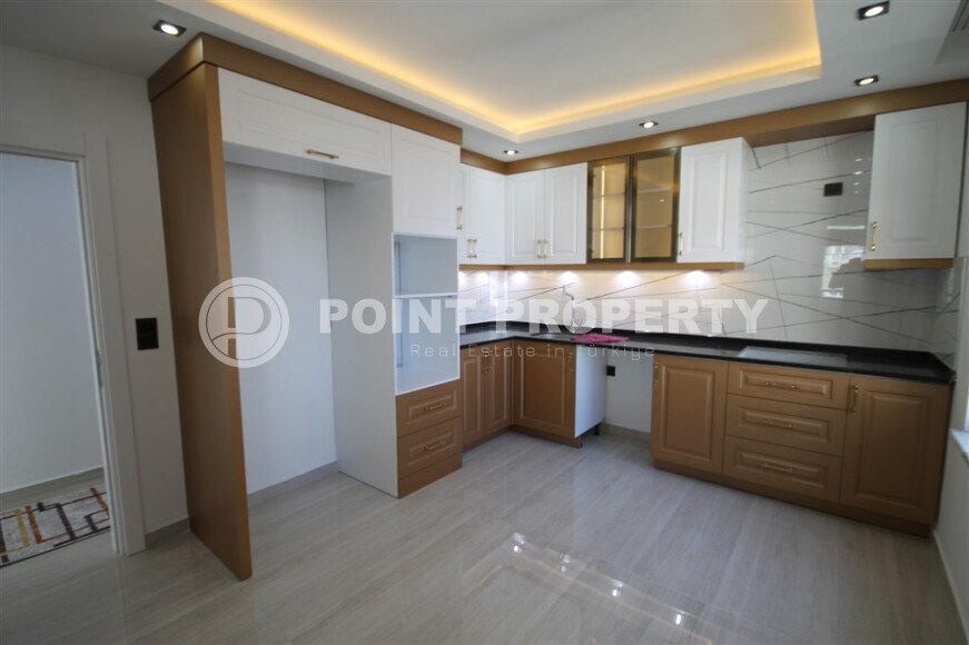 Семейная квартира 3+1, 160 м² в центре Аланьи с просторным балконом и камином-id-9564-фото-3