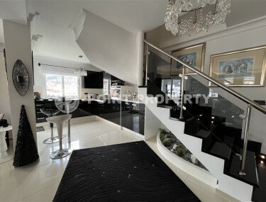 Large two-level apartment 3+1 with an area of 235 m² in the Saray area, the center of Alanya-id-9567-photo-4