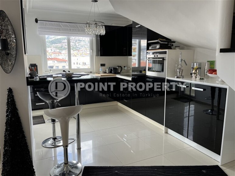 Large two-level apartment 3+1 with an area of 235 m² in the Saray area, the center of Alanya-id-9567-photo-6