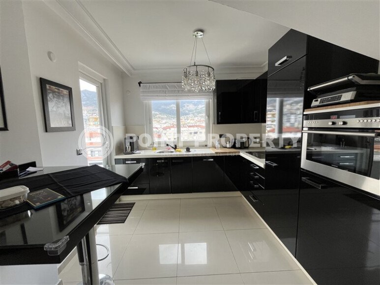 Large two-level apartment 3+1 with an area of 235 m² in the Saray area, the center of Alanya-id-9567-photo-8