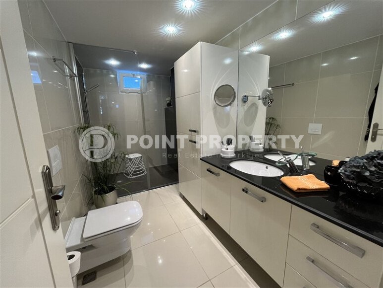 Large two-level apartment 3+1 with an area of 235 m² in the Saray area, the center of Alanya-id-9567-photo-18