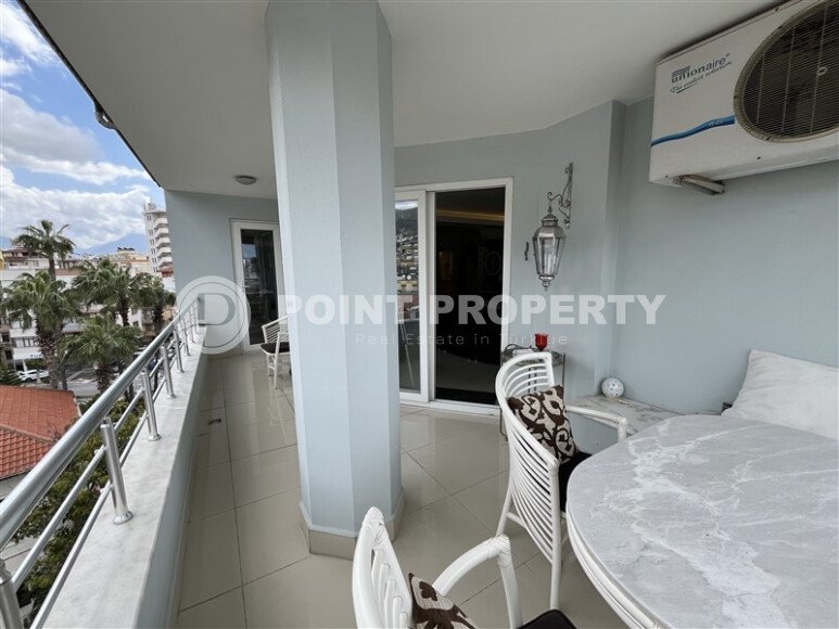 Large two-level apartment 3+1 with an area of 235 m² in the Saray area, the center of Alanya-id-9567-photo-21